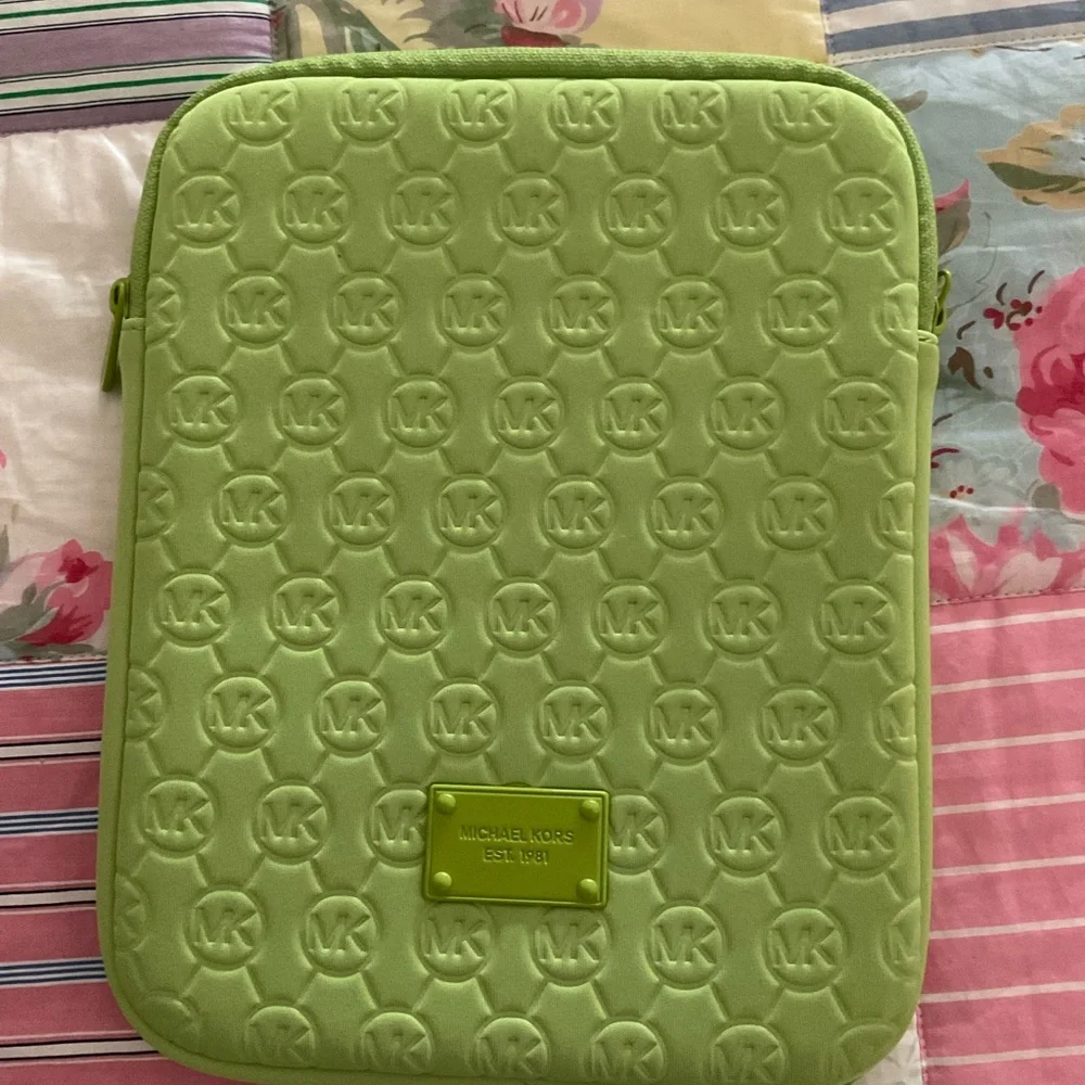 Michael kors iPad holder 11x8.5