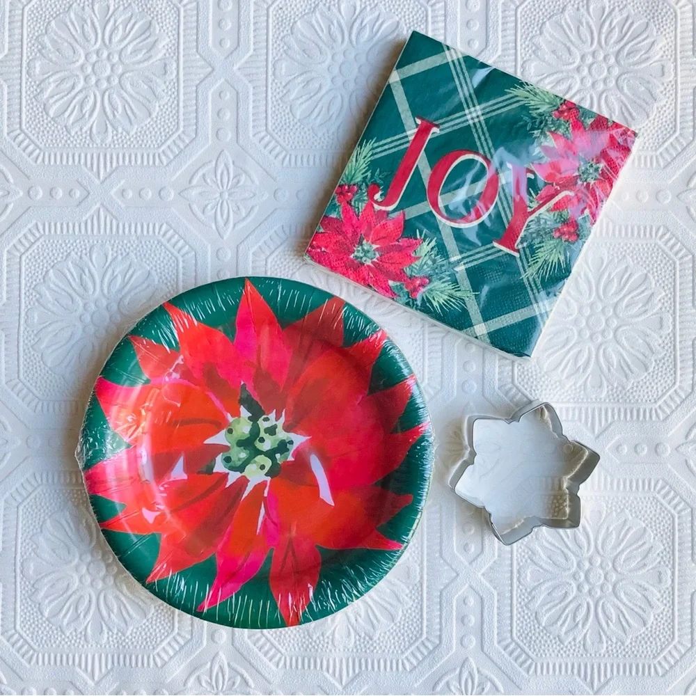 Celebrate It Christmas Tableware 3 pk