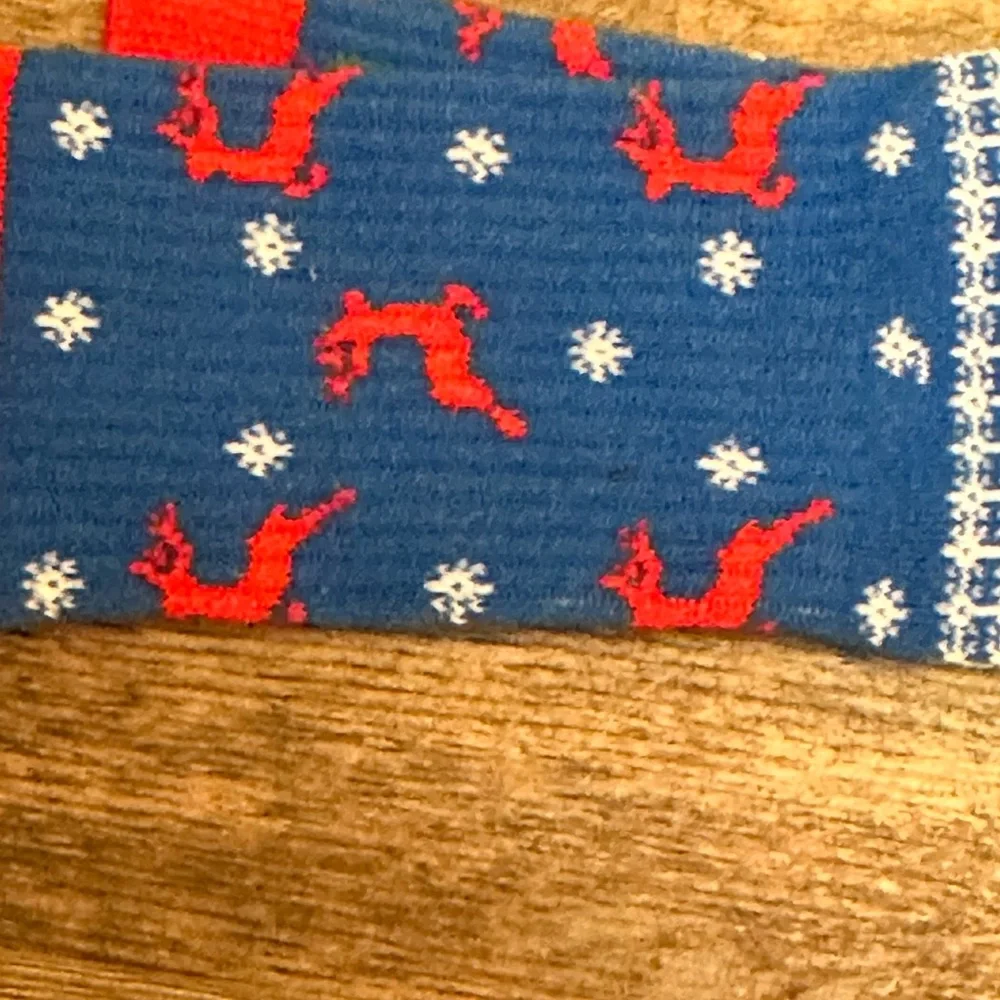 snowflakes socks all