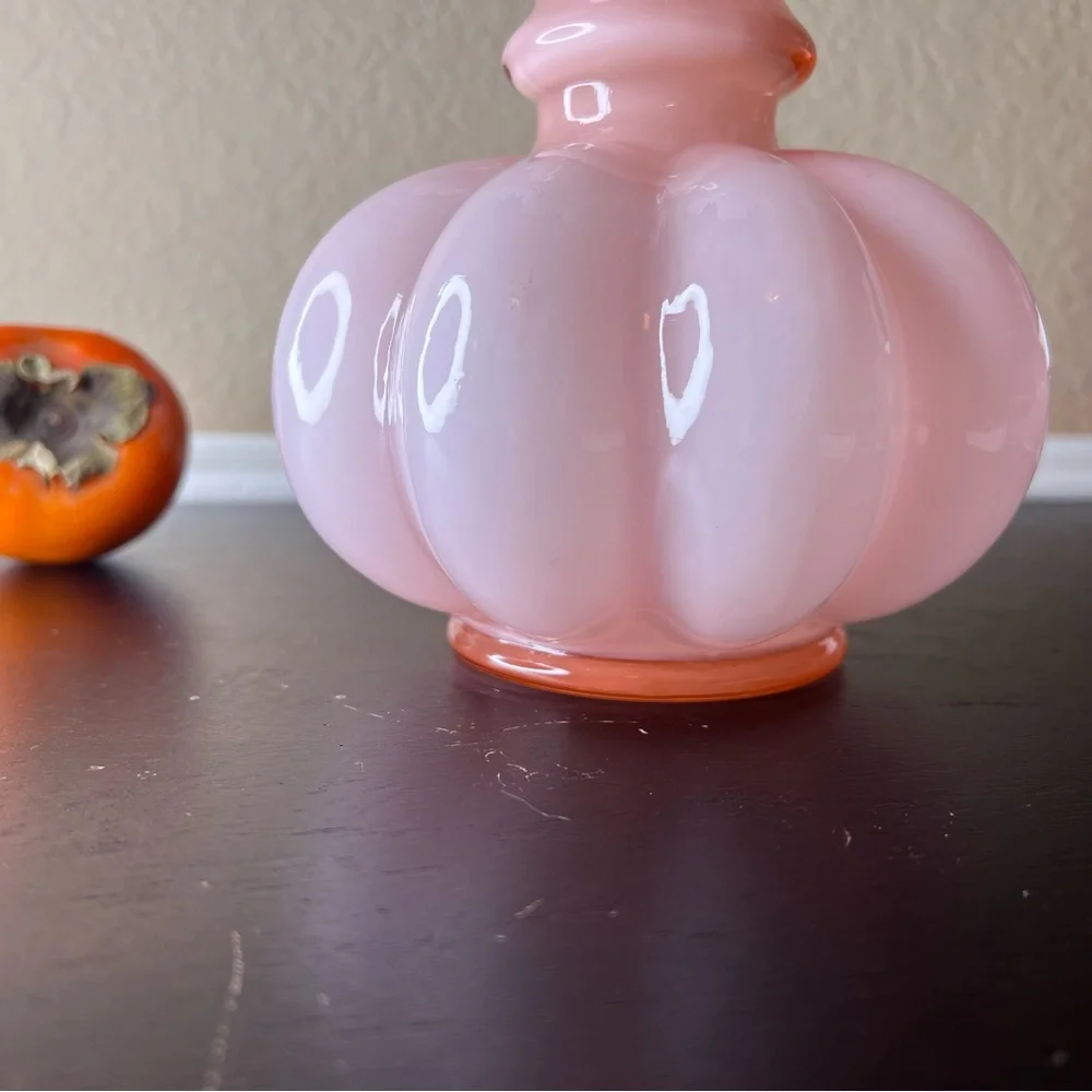 Fenton beautiful large
