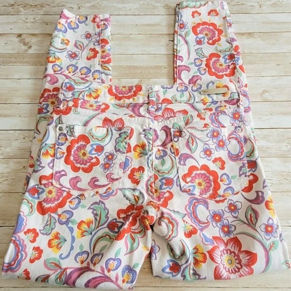 Anthropologie feel confident