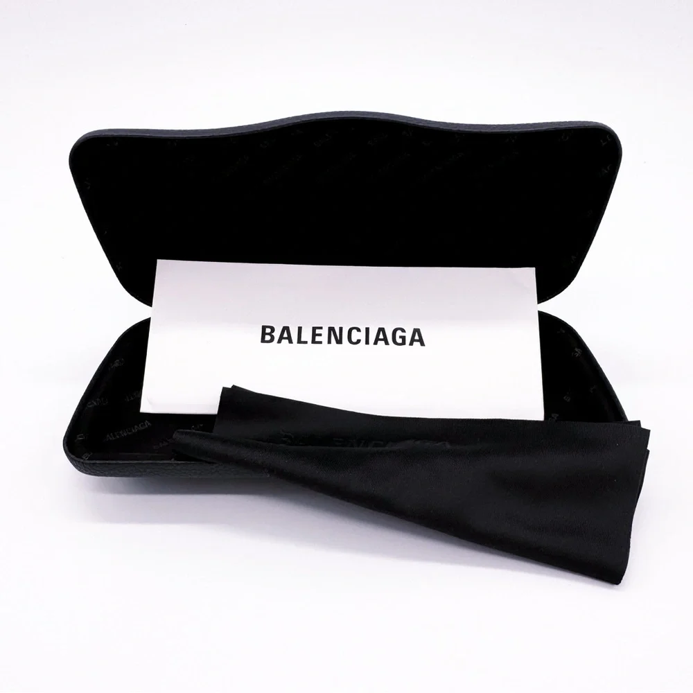 Balenciaga 100% new