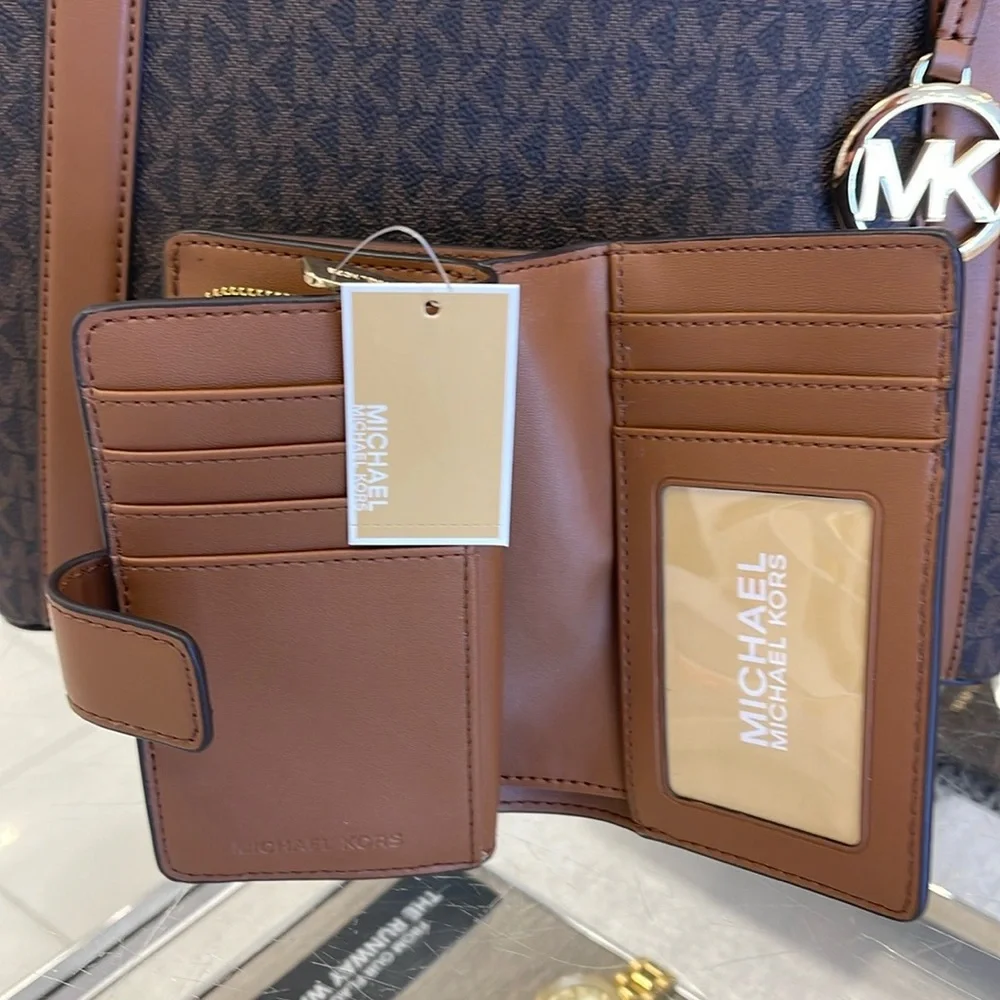 Michael Kors 1% hallmarks days