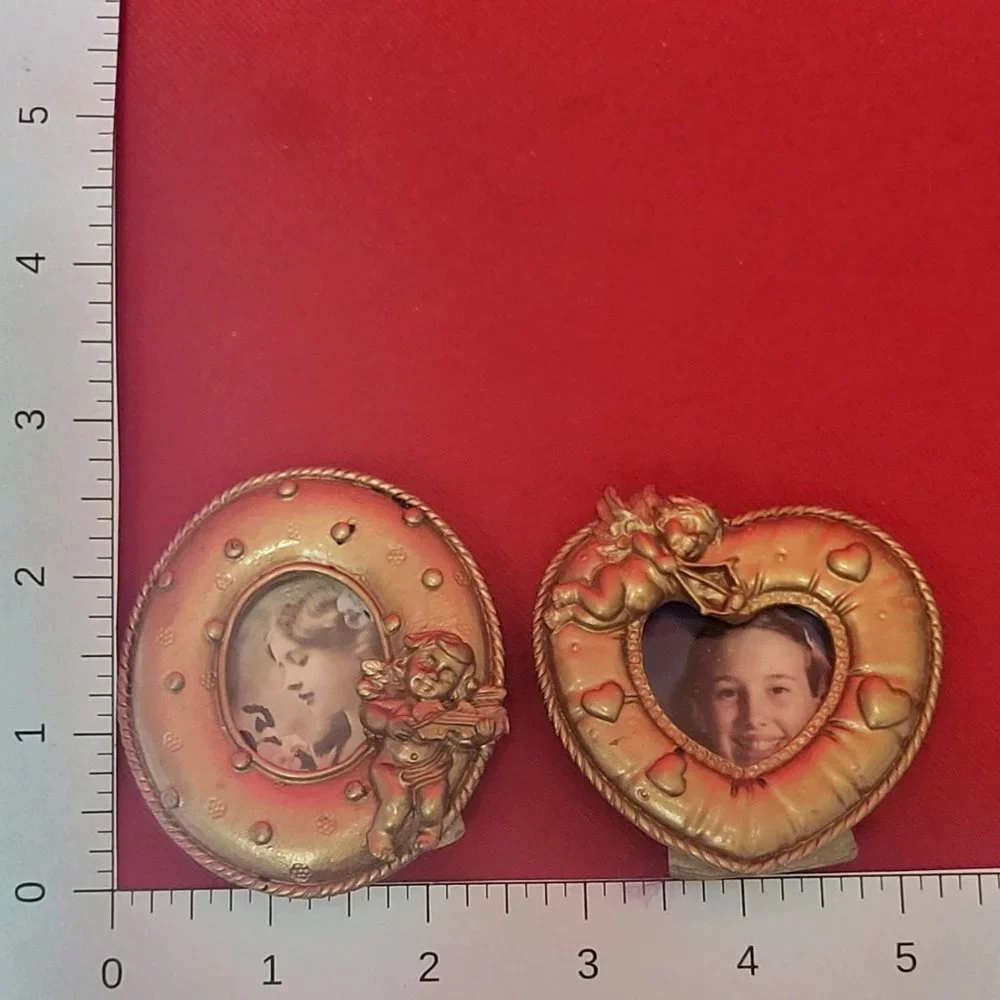 N/A picture frame