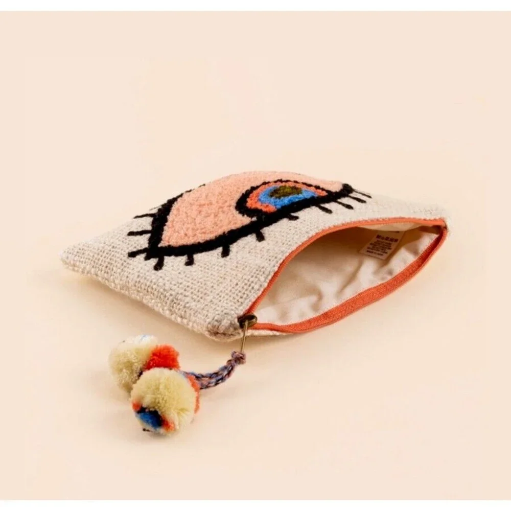 VeesEyeCandy items will
