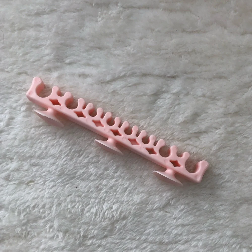 Silicone Makeup Brush Holder and Organizer with Suction Cups