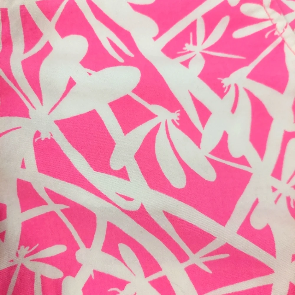 Lilly Pulitzer Pink & White Buttercup Scallop Shorts