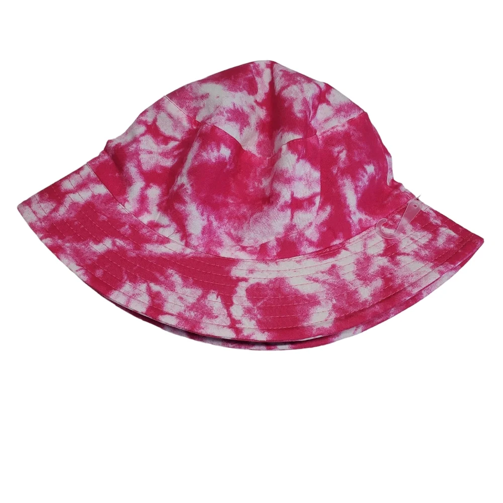 Source Unknown hat outfits