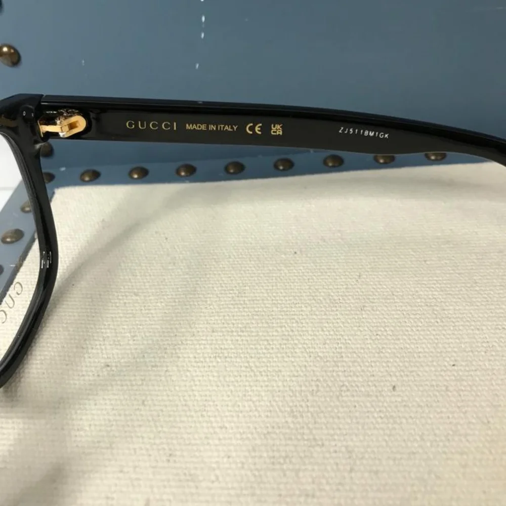 Gucci eyeglasses series