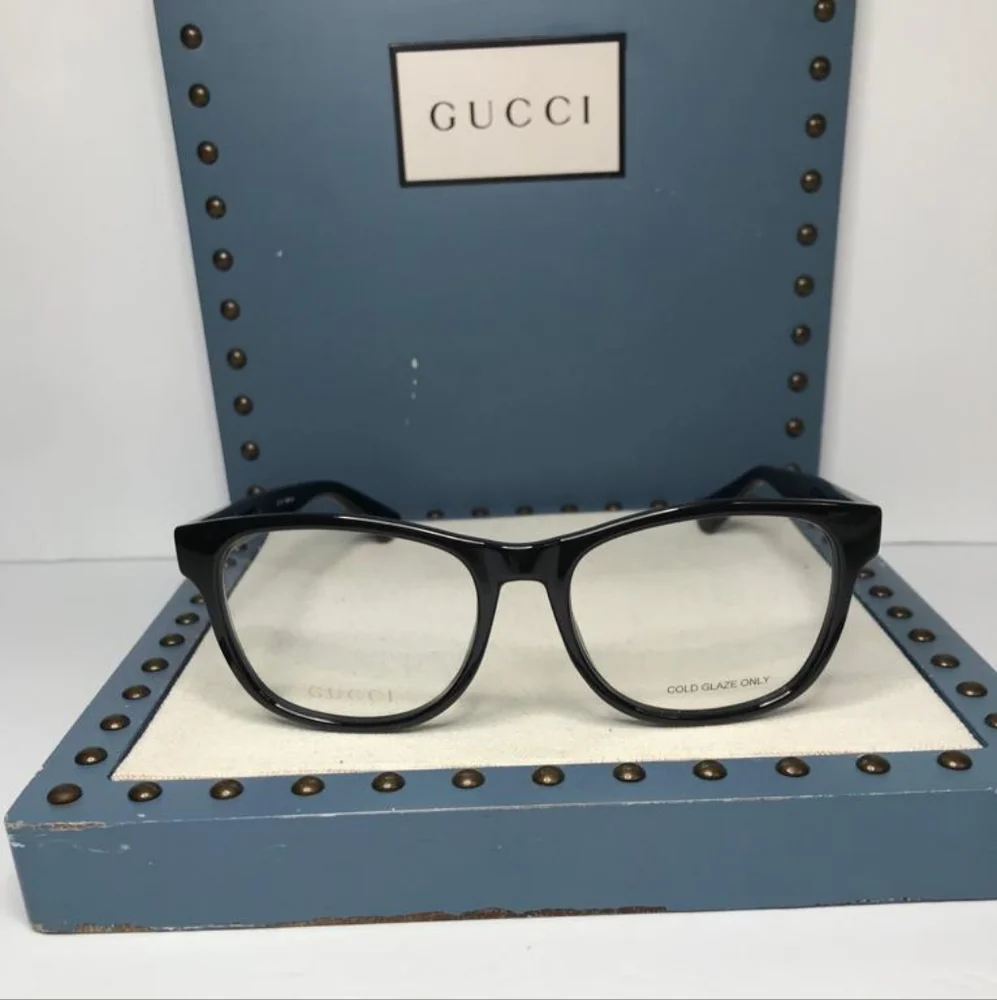 Gucci eyeglasses series