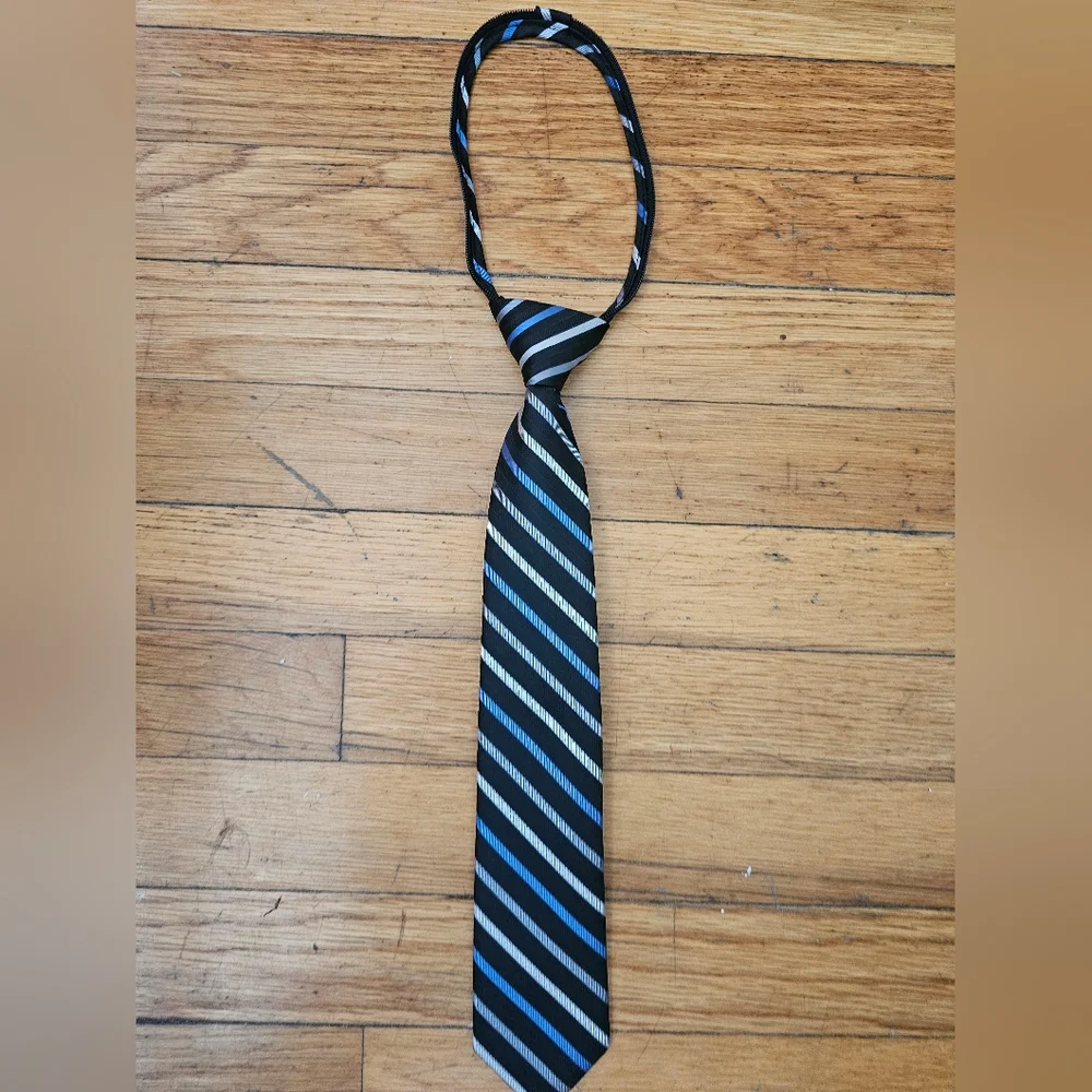 Calvin Klein Zipper tie
