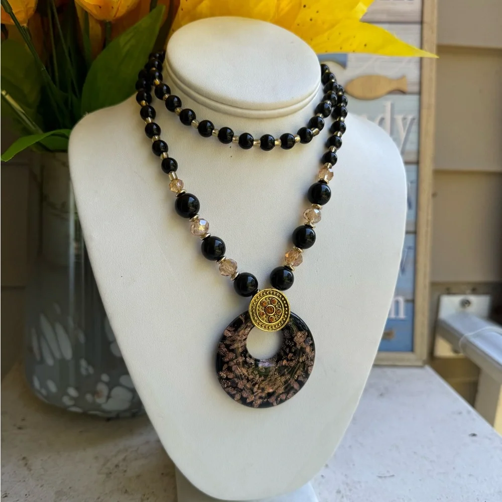 N/A bohemian choker