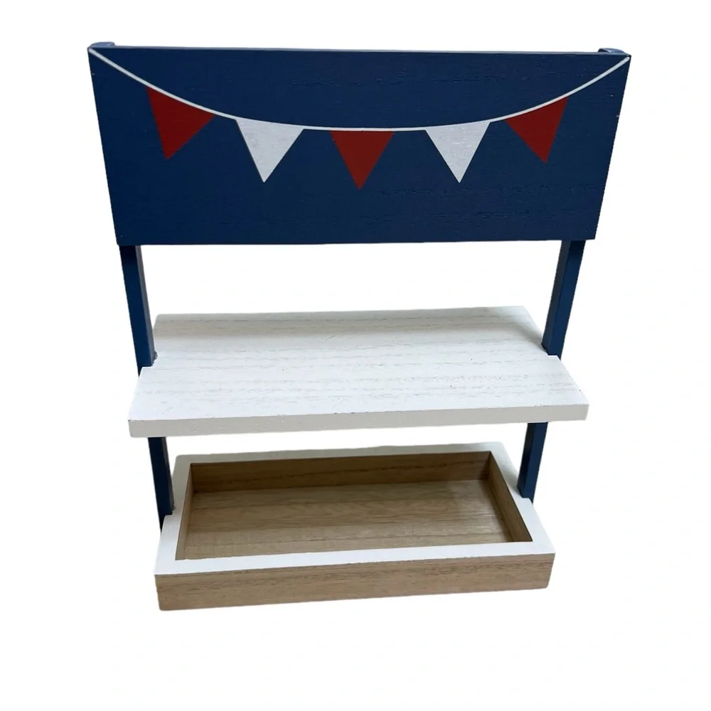 Target bullseye tiered tray