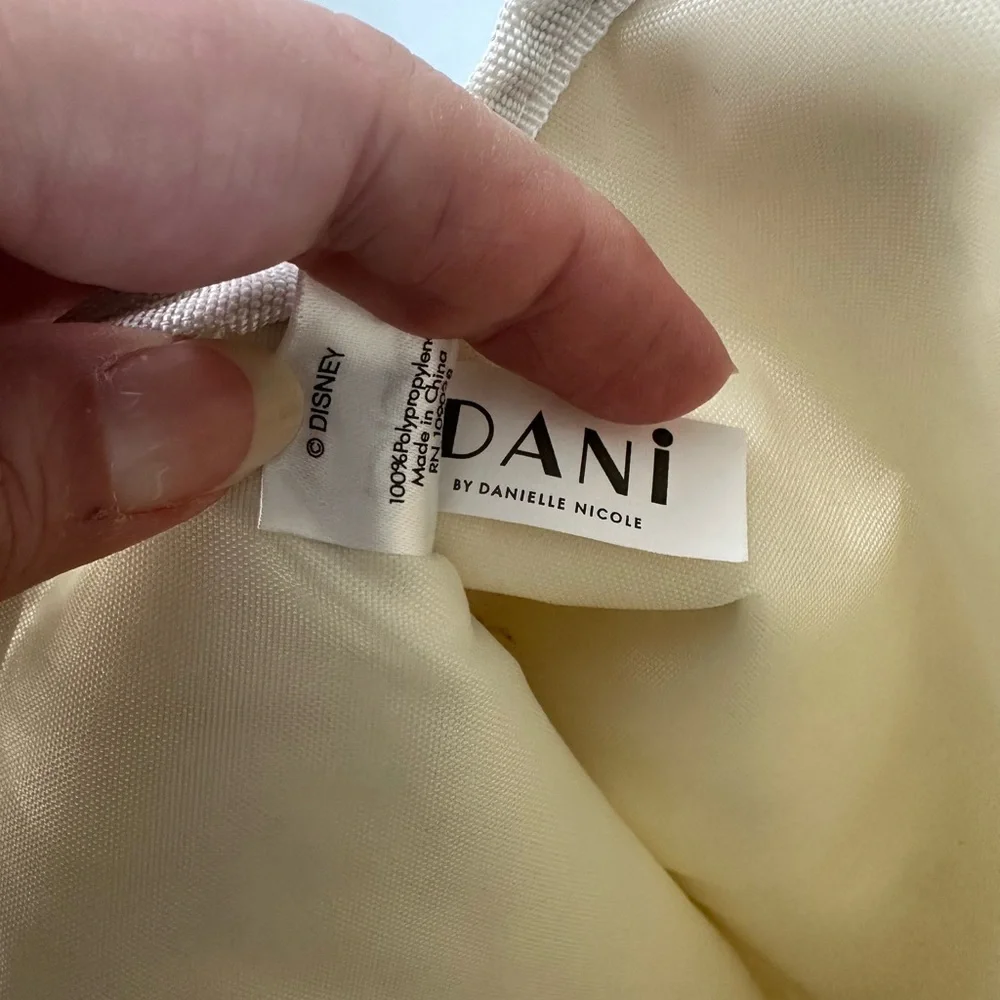 Danielle Nicole off white
