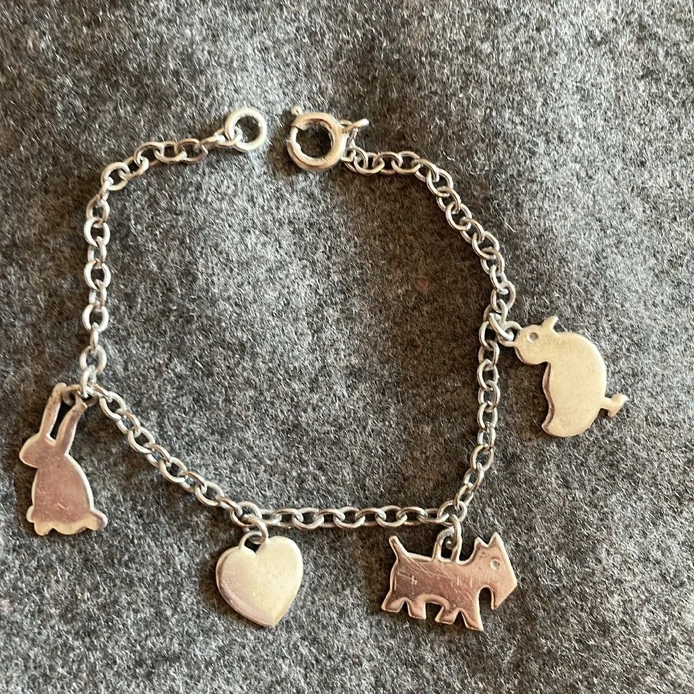 Lenore Doskow Handmade Sterling Silver Antique Charm Bracelet w Animals & Heart!
