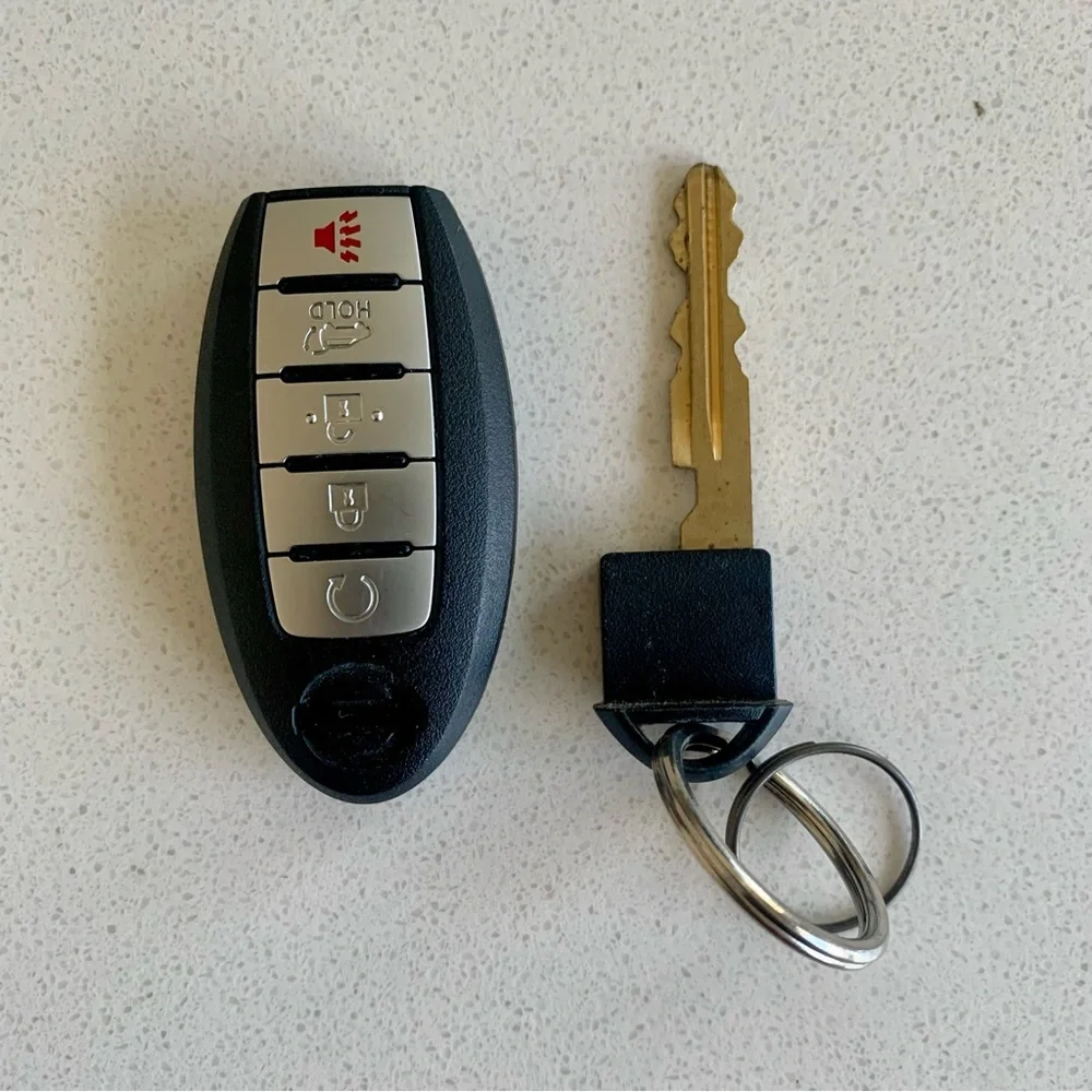 nissan rouge questions leave