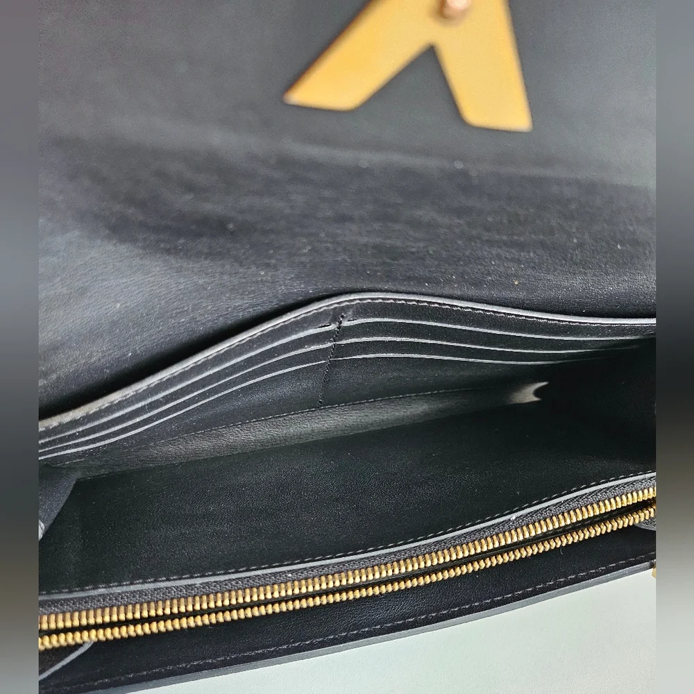 Louis Vuitton authentic louis