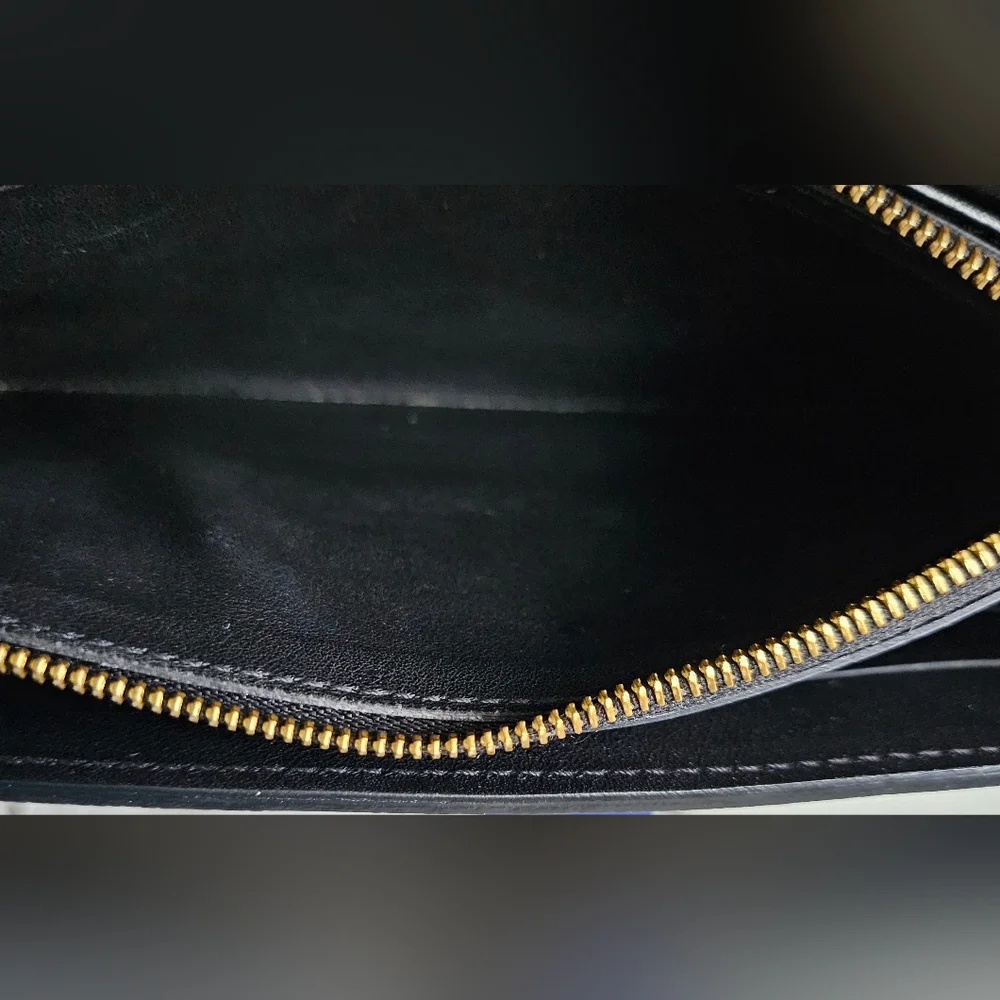 Louis Vuitton authentic louis