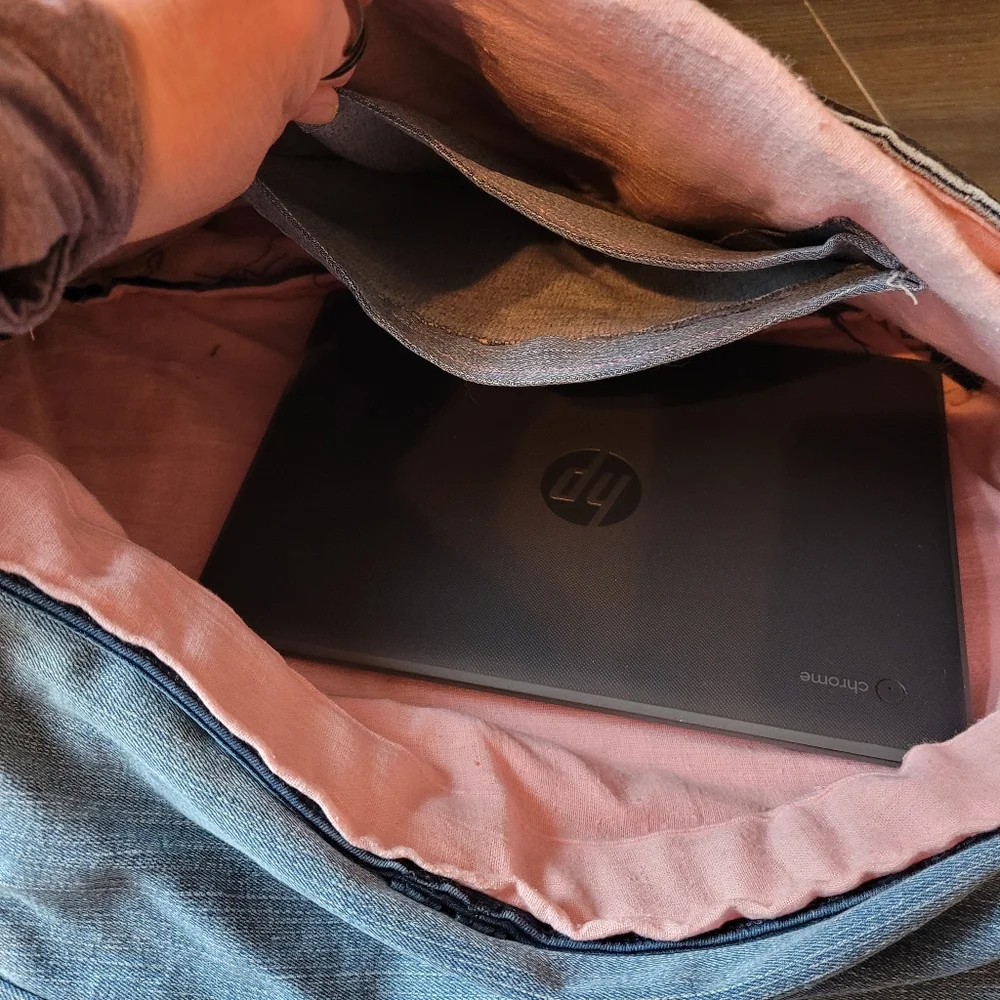 N/A upcycled laptop