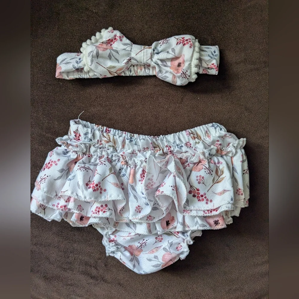 Adorable Infant Ruffle Bum Diaper Cover & Bow Set Photo Shoot Outfit