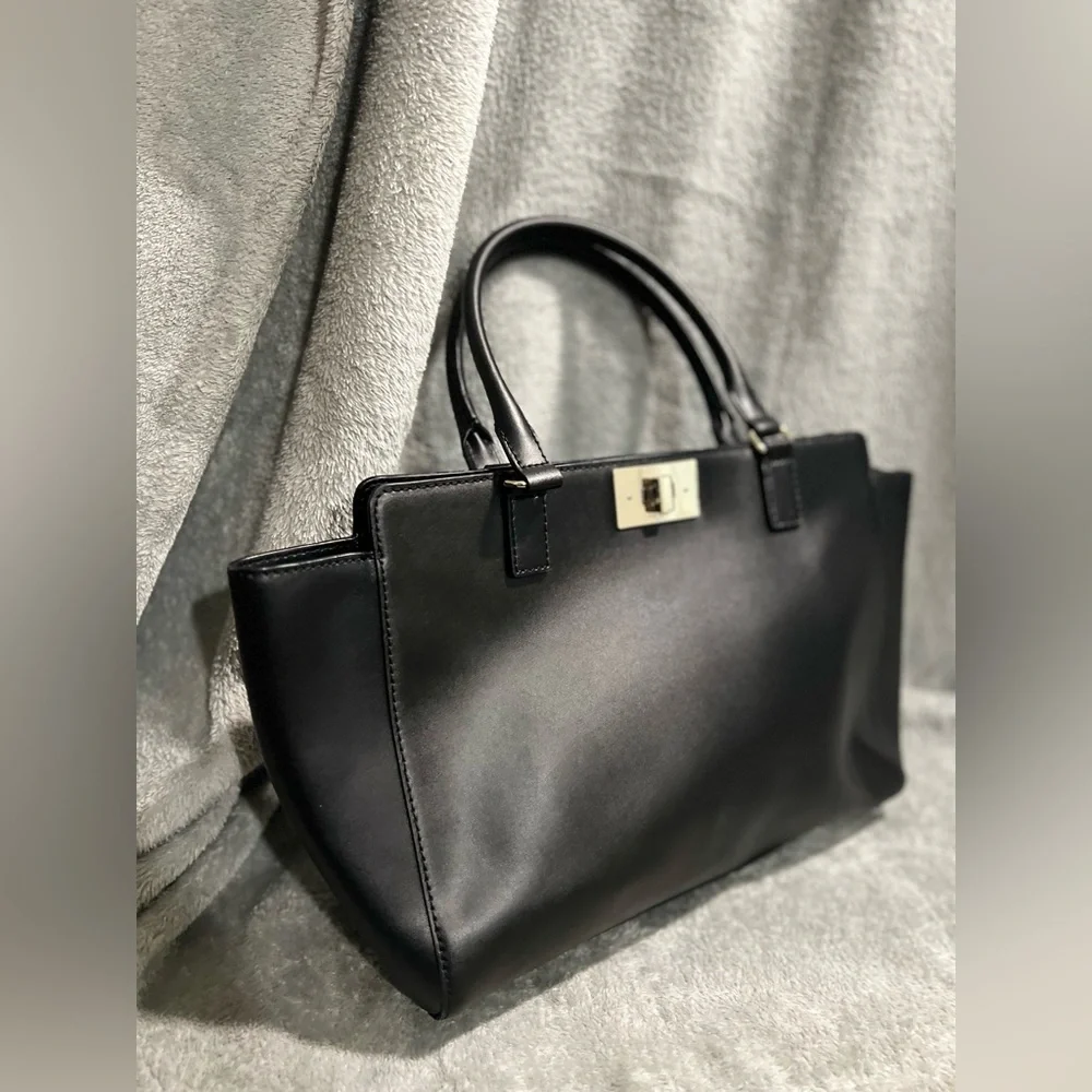 Kate Spade Kelsey Tote bag in Black