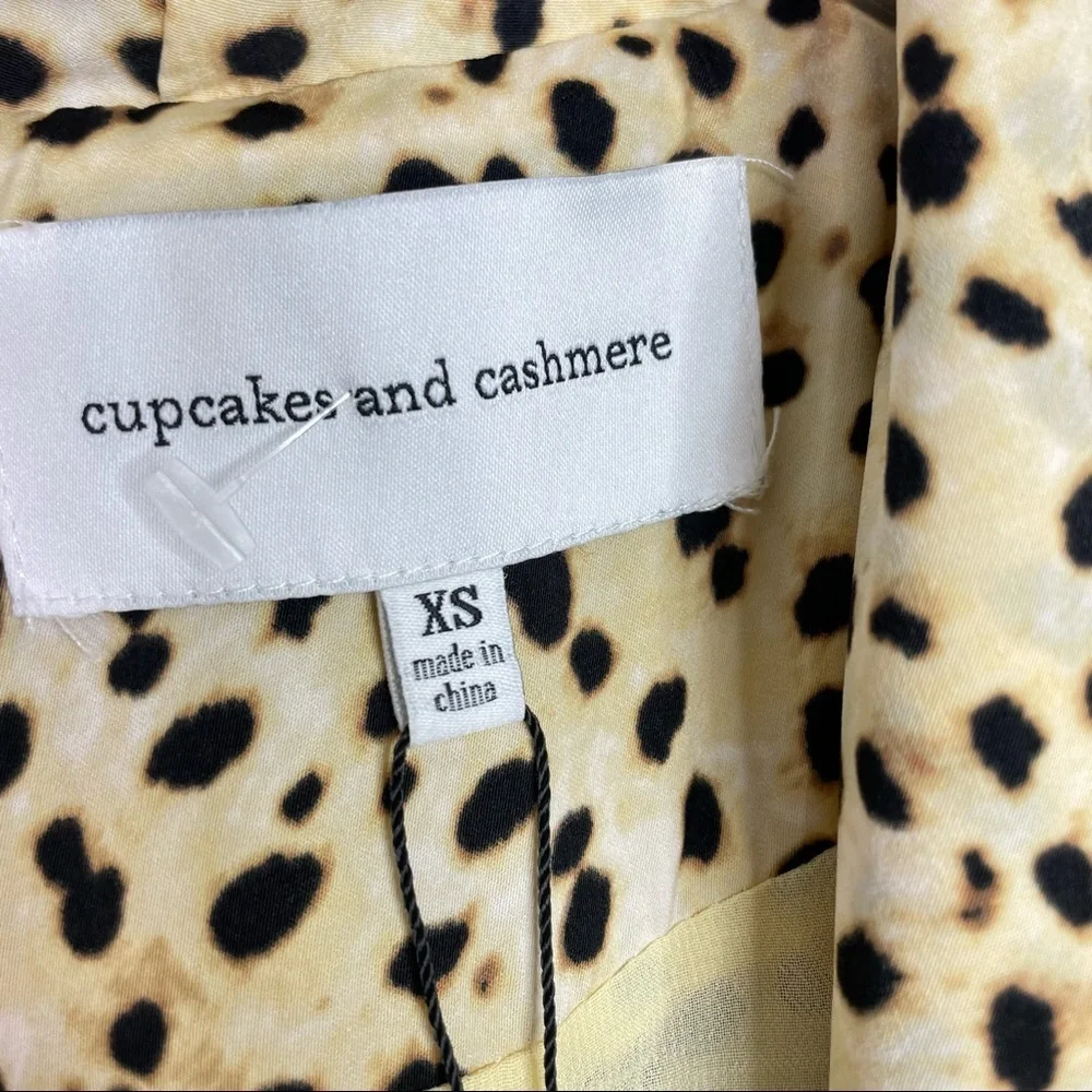 cupcakes & cashmere nwt size
