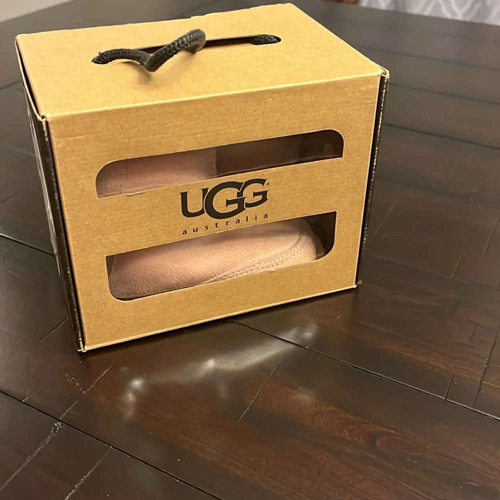UGG brand new
