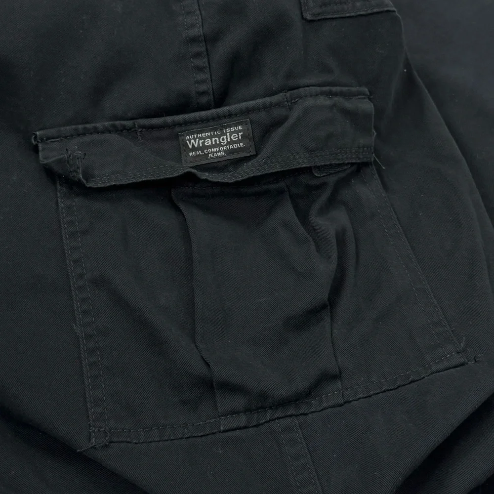 Wrangler authentic cargo