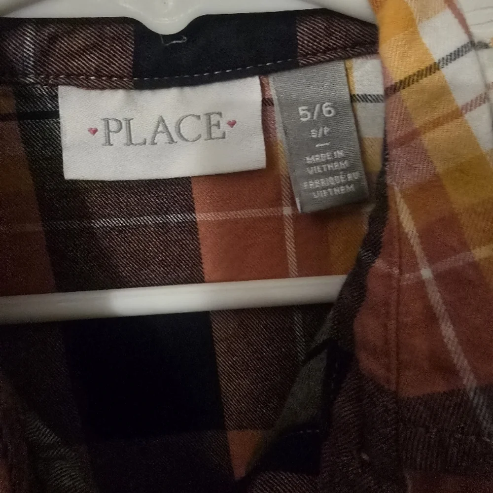 The Children's Place Plaid Shirt 5/6