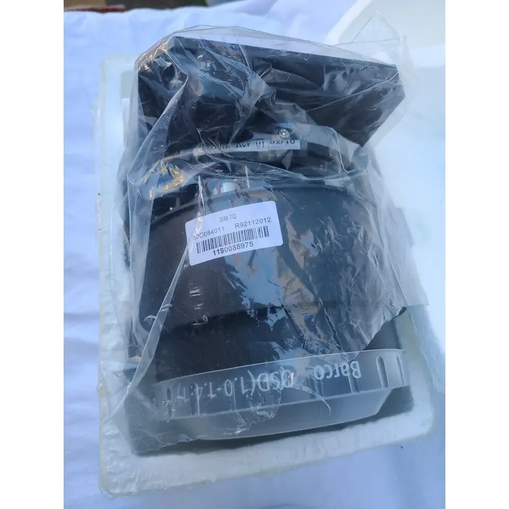 NEW Barco R92112012 projector lens for SIM 7Q QSD(1.0-1.4:1)
