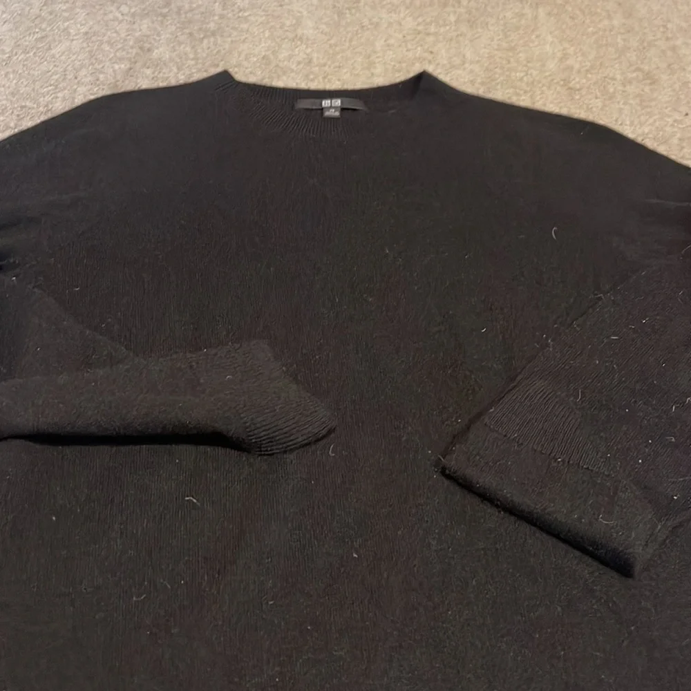 Uniqlo 100% cashmere