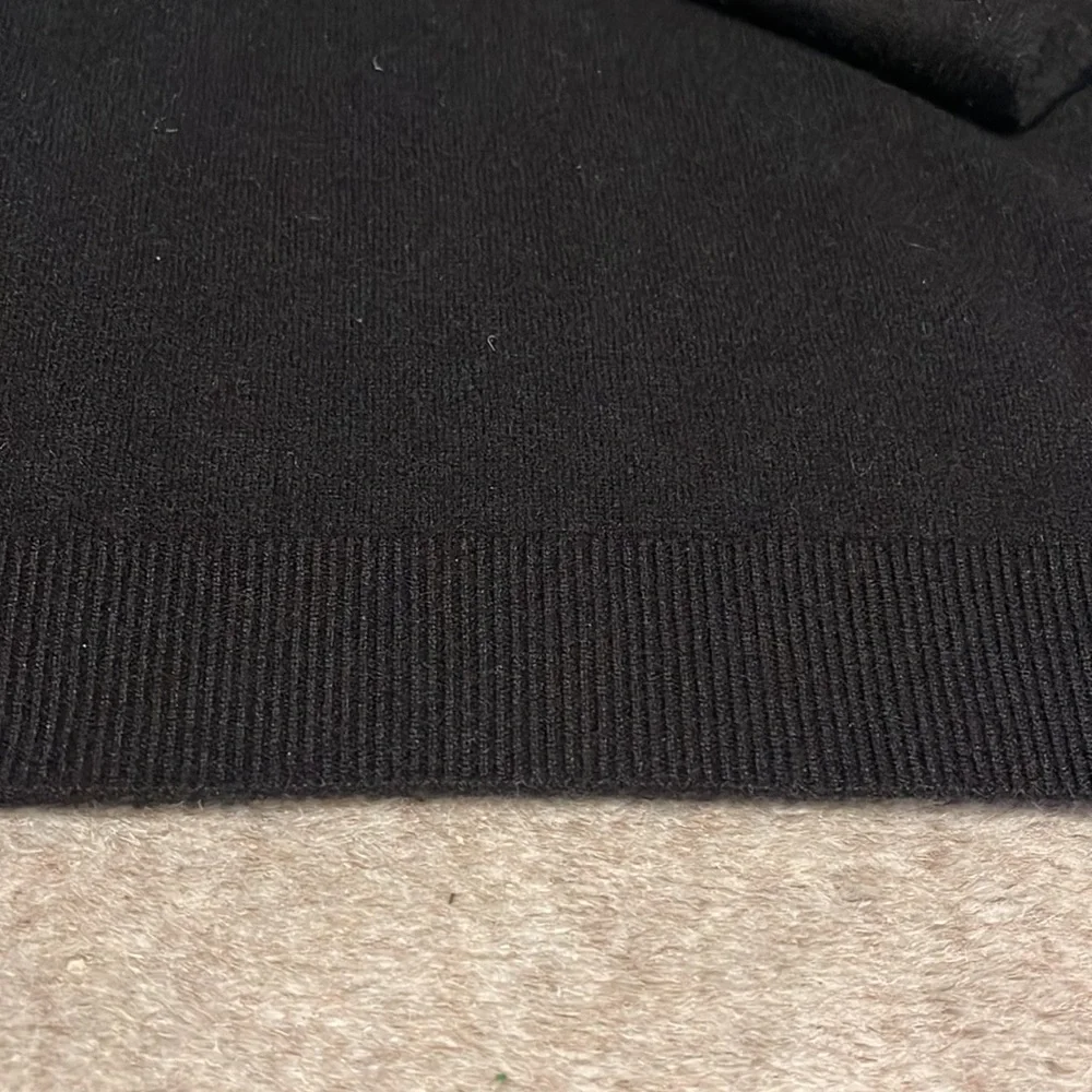 Uniqlo 100% cashmere