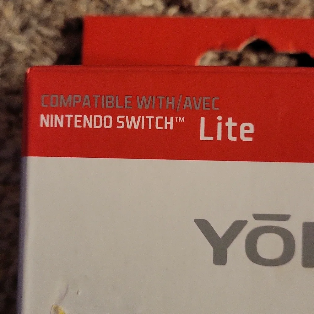 Yok Black Ergo Comfort Grip with Game Storage for Nintendo Switch Lite