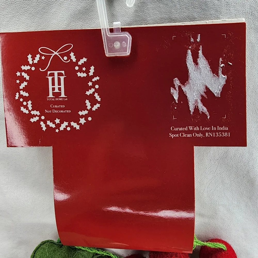 Christmas Garland 6 Foot Felted Red Green Holly Berry Leaves 72