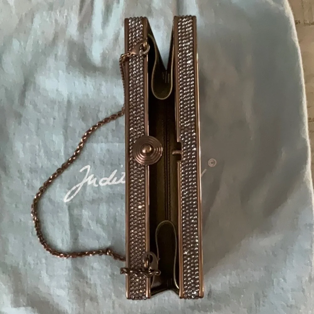 Judith Leiber compartmentadditions detailed