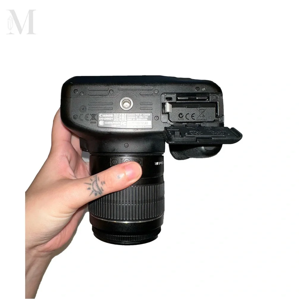 Canon rebel eos