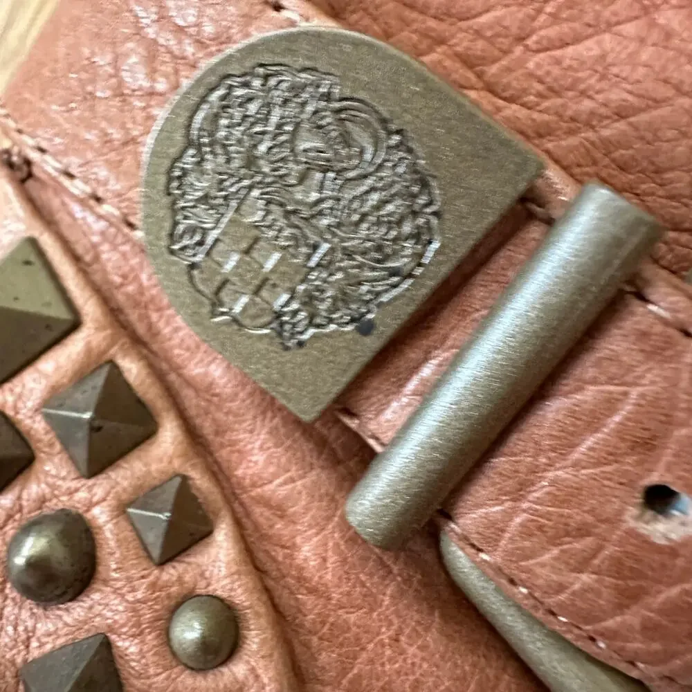 Vince Camuto vince camuto