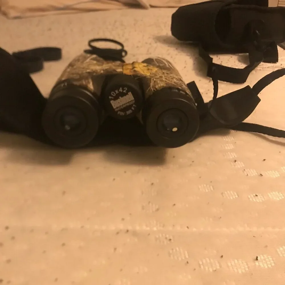 Bushnell 10x42mm powerview