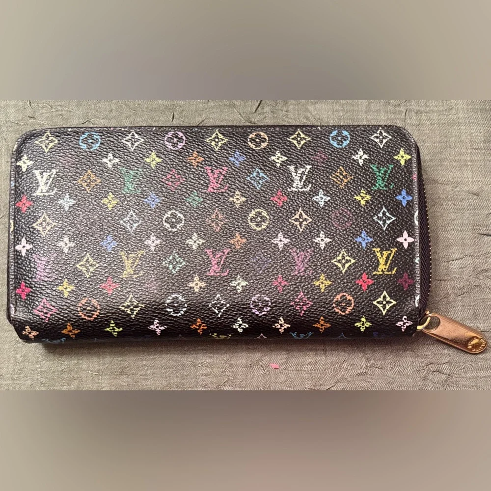 Louis Vuitton this louis