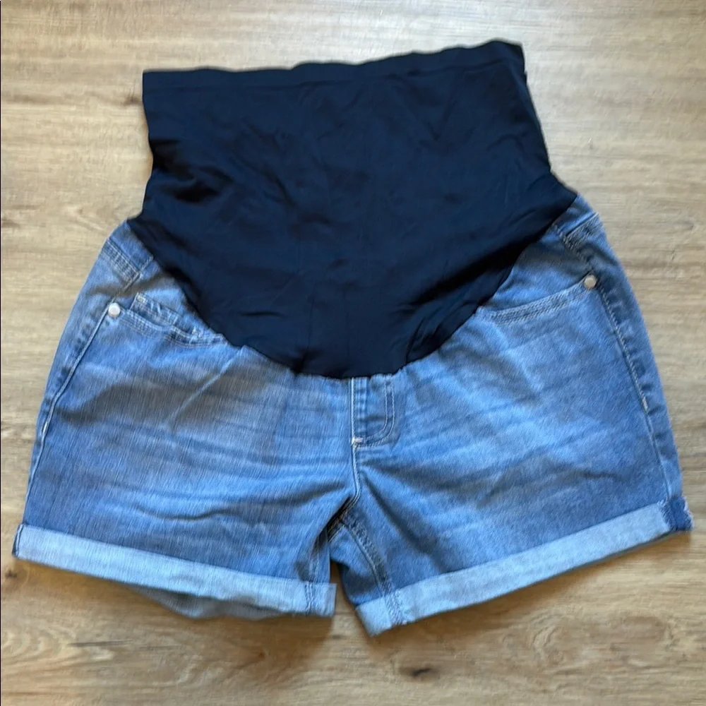 Time and Tru comfortable stylish