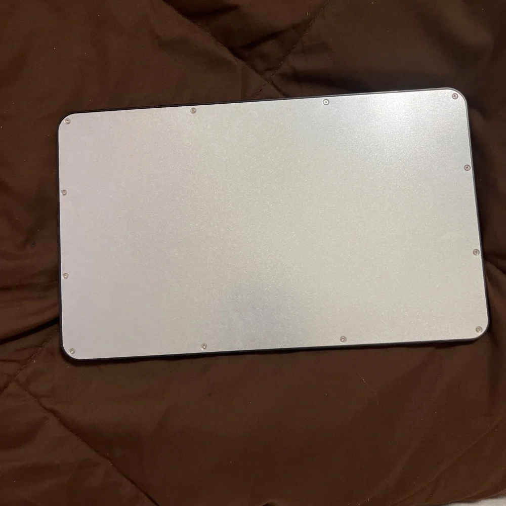 N/A black used