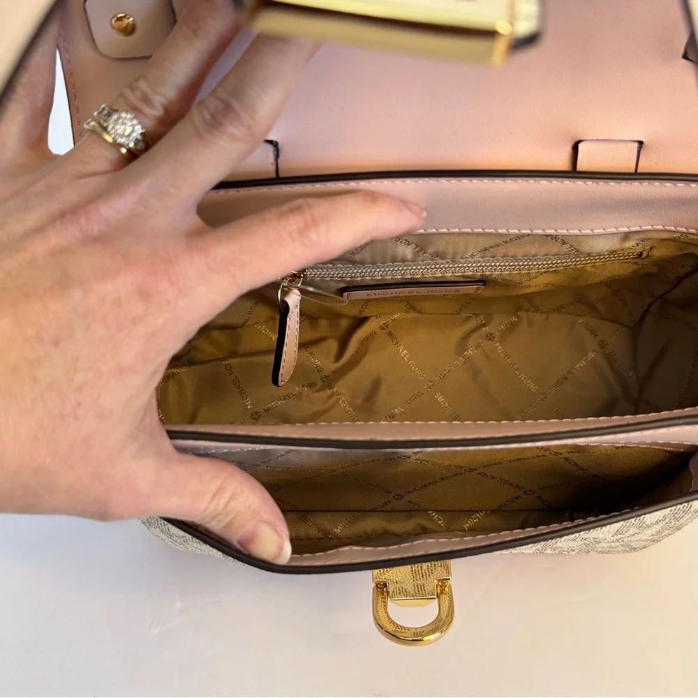 Michael Kors manhattan satchel
