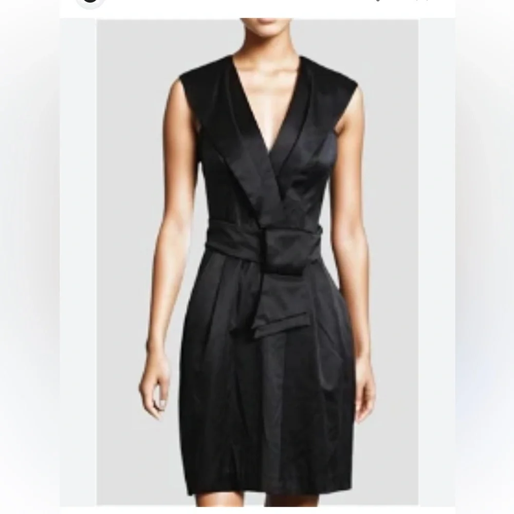 CUE made in Australia black origami faux wrap cap sleeve 6 mini pockets dress