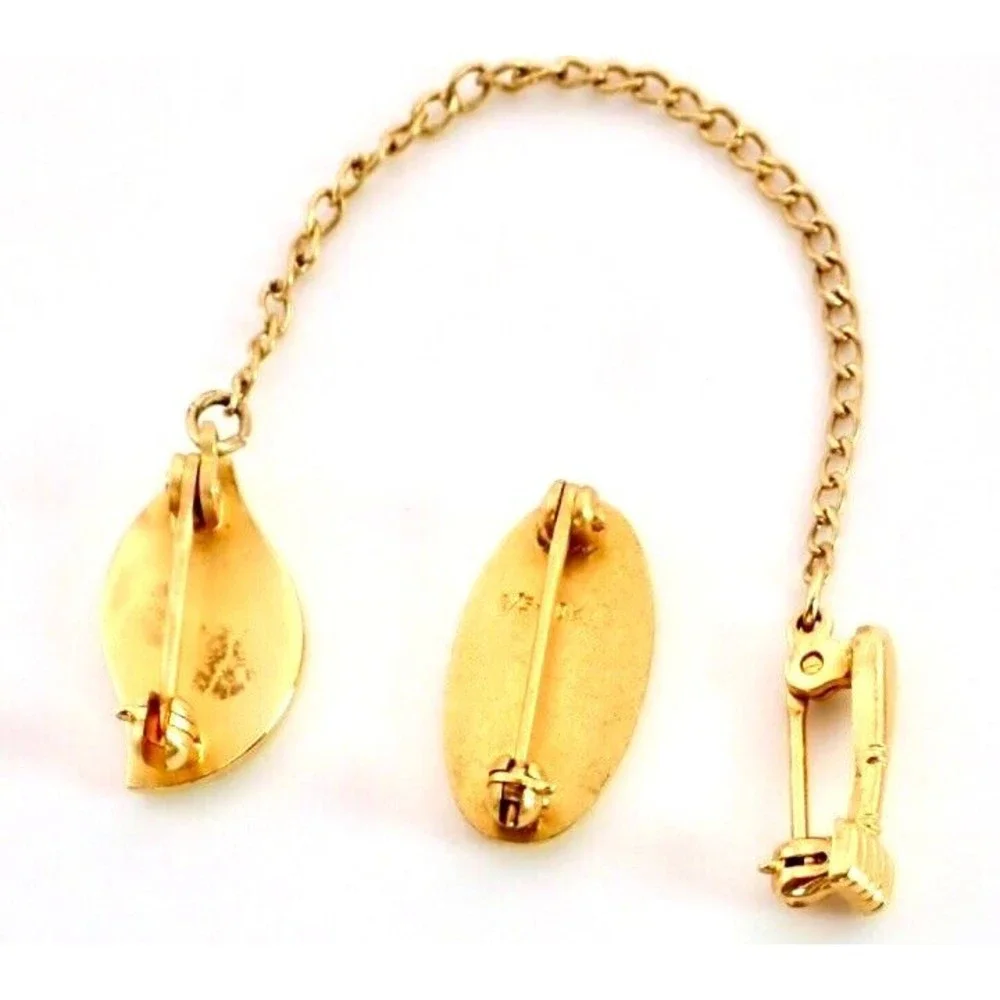 Unbranded gold cross