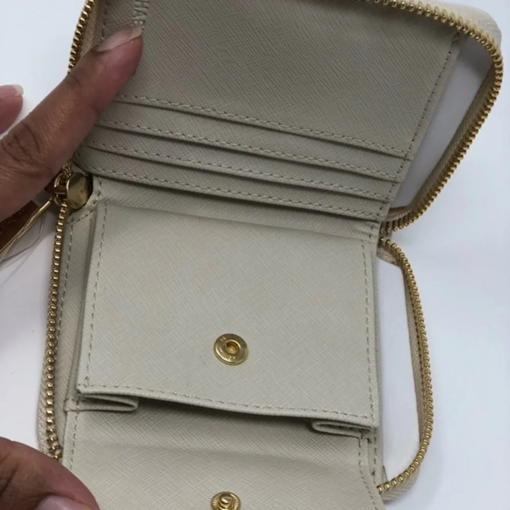 Michael Kors brand tags new