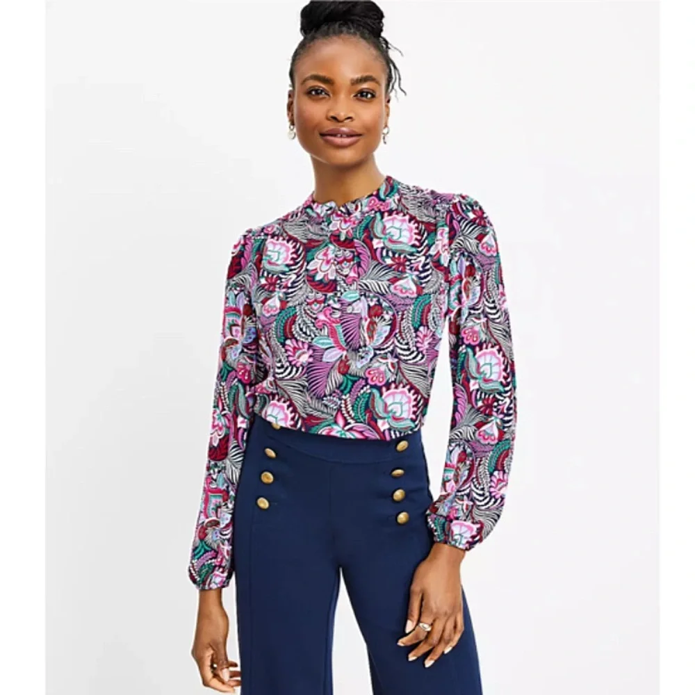 LOFT lightweight multicolored