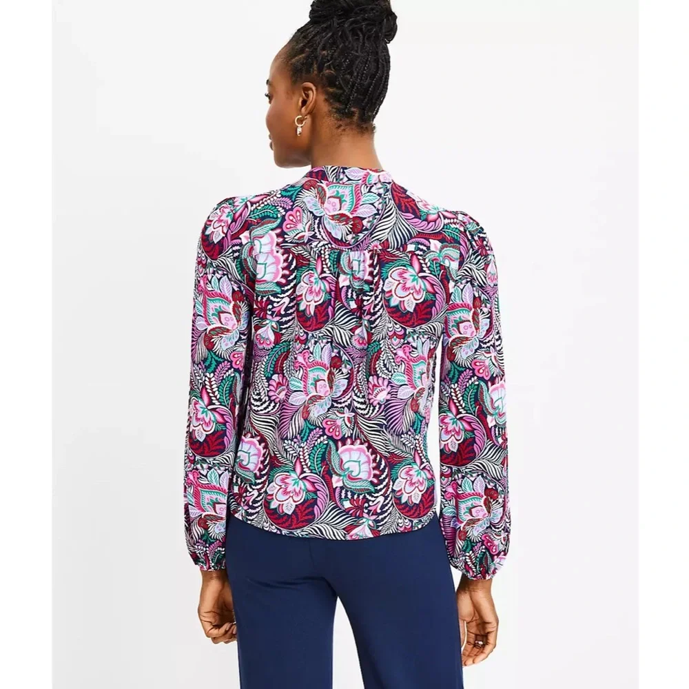 LOFT lightweight multicolored
