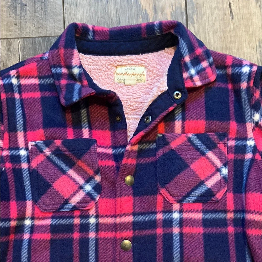 Weatherproof Vintage girl weatherproof