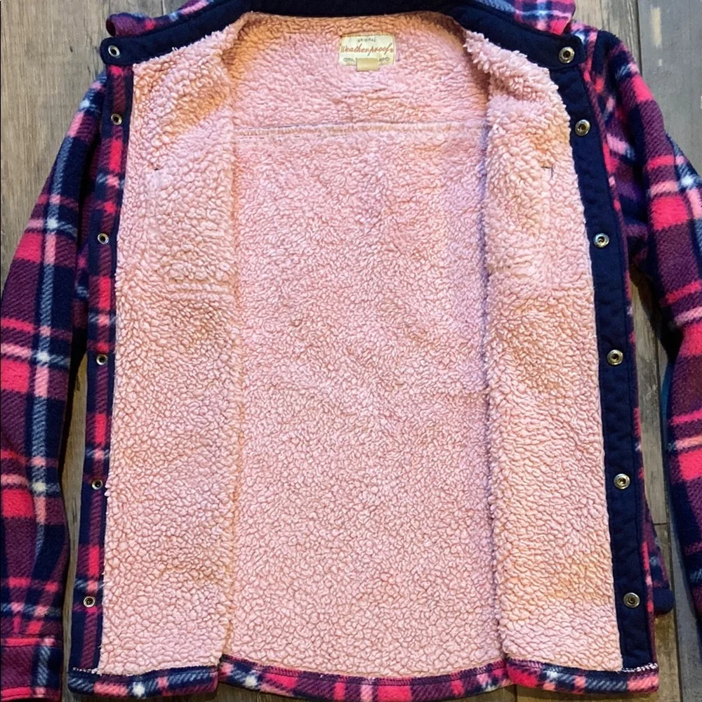 Weatherproof Vintage girl weatherproof