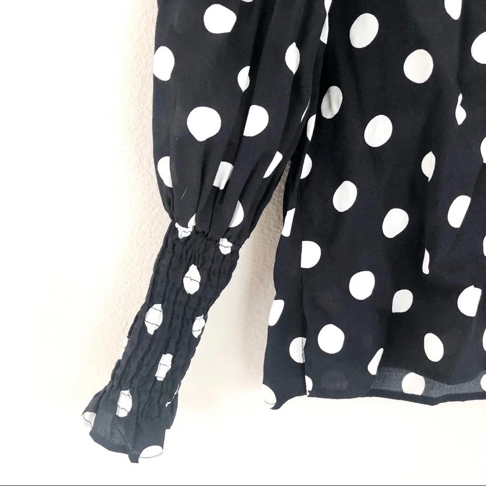 Zara blouse basic